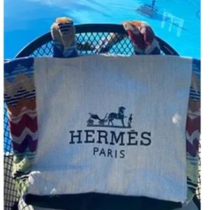 Hermes and Missoni towel fabric pool/beach bag!